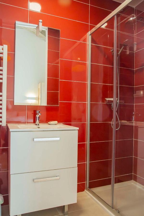 Une Chambre A L'Economat Μπορντό Εξωτερικό φωτογραφία